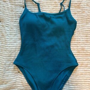 Aerie Crinkle Scoop Full Coverage One Piece Swimsuit